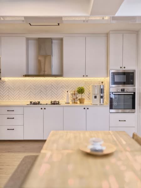 464A Bukit Batok West Avenue 8 HDB Flat For Sale at S$ 849,000 | PropertyGuru Singapore - Kitchen