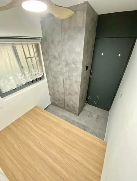 512 Bukit Batok Street 52 HDB Flat For Sale at S$ 900,000 | PropertyGuru Singapore - Interior