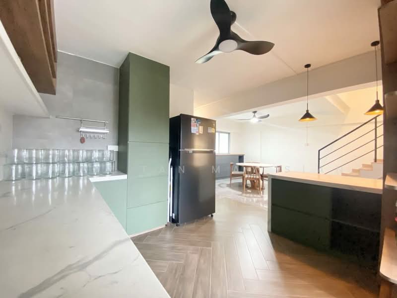 512 Bukit Batok Street 52, 512 Bukit Batok Street 52, 3 Bedrooms, 1,572 sqft, HDB Flat For Sale, by Belle Tan May Sian, 500068943 - Kitchen - PropertyGuru.com.sg