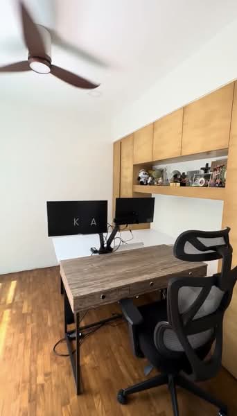 Glentrees Condominium For Sale at S$ 4,500,000 | PropertyGuru Singapore - Study