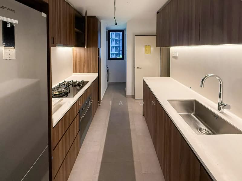 Lentor Modern, Lentor Central, 3 Bedrooms, 1,130 sqft, Condominium For Rent, by Alicia Ong, 500068976 - Kitchen - PropertyGuru.com.sg