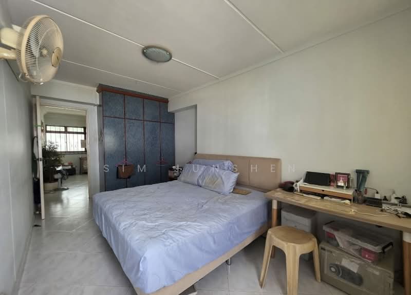 621 Woodlands Drive 52 HDB Flat For Sale at S$ 538,000 | PropertyGuru Singapore - Bedroom