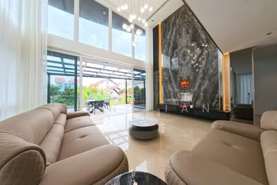 For Sale - ❤️GIANT⚡️Brand New Corner Terrace within 1km to Tao Nan w Pools, Mezzanine, Attic & Lift