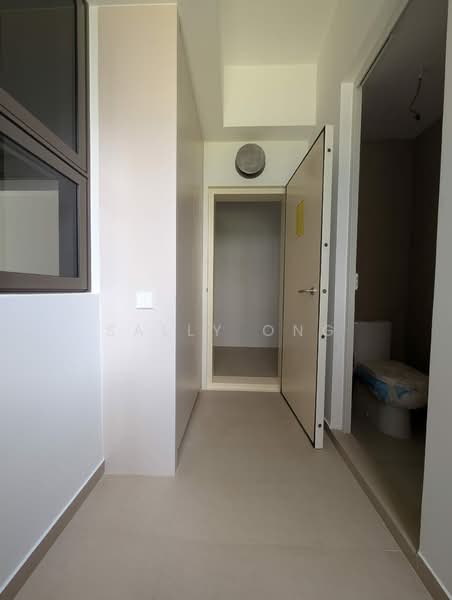 The Botany at Dairy Farm, 3 Dairy Farm Walk, 3 Bedrooms, 1,033 sqft, Condominium For Rent, by Sally Ong, 500068984 - Corridor - PropertyGuru.com.sg