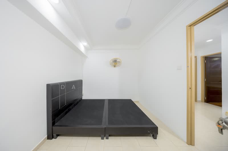 136 Pasir Ris Street 11, 136 Pasir Ris Street 11, 3 Bedrooms, 1,539 sqft, HDB Flat For Rent, by David Wang, 500068994 - Bedroom - PropertyGuru.com.sg