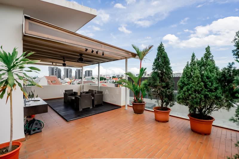 Hougang/ Kovan Estate/ Robey Crescent Semi-Detached House For Sale at S$ 6,499,000 | PropertyGuru Singapore - Balcony