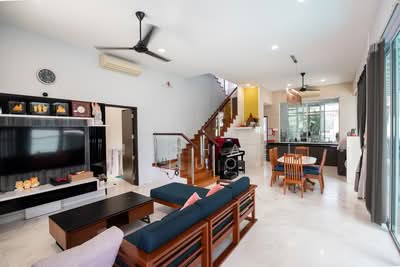 For Sale - Hougang/ Kovan Estate/ Robey Crescent