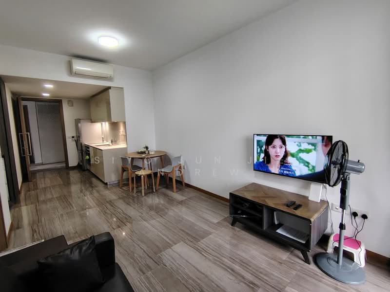 Lakeville, 11 Jurong Lake Link, 1 Bedroom, 560 sqft, Condominium For Rent, by Siyo Jun Jie Andrew, 500069015 - Living Room - PropertyGuru.com.sg