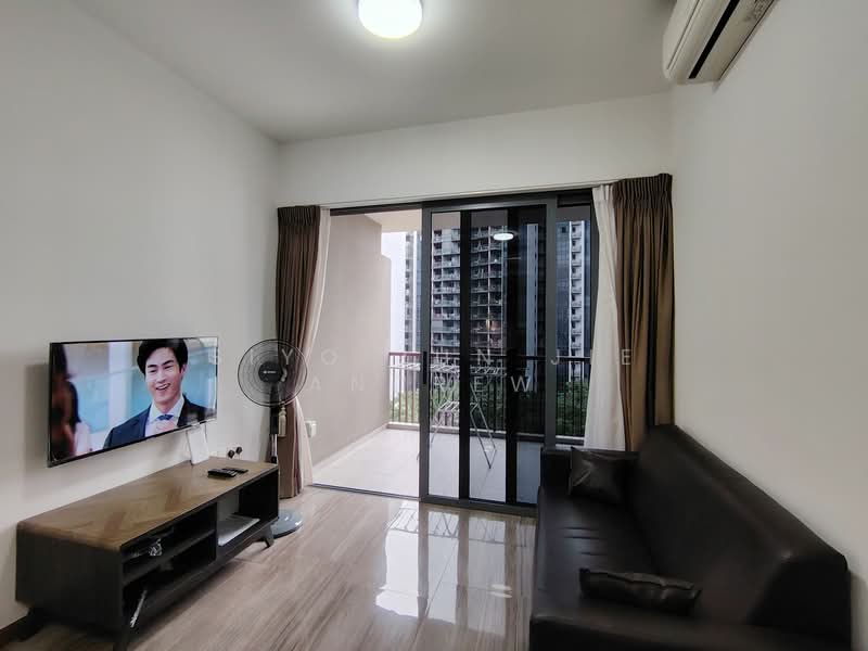 Lakeville, 11 Jurong Lake Link, 1 Bedroom, 560 sqft, Condominium For Rent, by Siyo Jun Jie Andrew, 500069015 - Living Room - PropertyGuru.com.sg