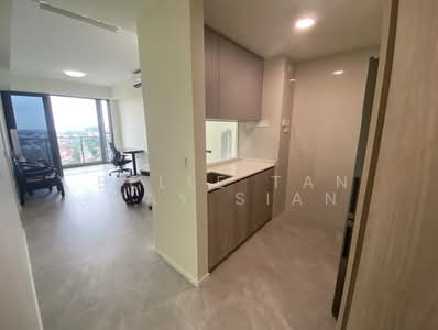 For Rent - AMO Residence