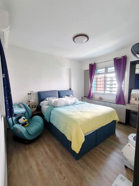 126A Edgedale Plains HDB Flat For Sale at S$ 650,000 | PropertyGuru Singapore - Bedroom