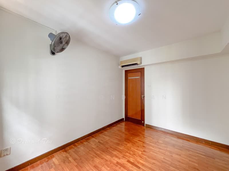 403B Fernvale Lane HDB Flat For Sale at S$ 688,000 | PropertyGuru Singapore - Interior