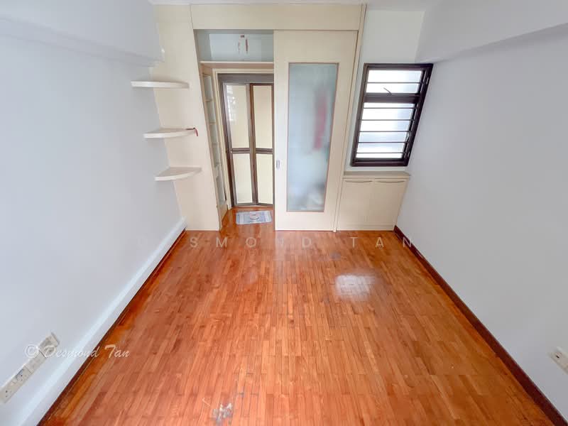 403B Fernvale Lane HDB Flat For Sale at S$ 688,000 | PropertyGuru Singapore - Interior