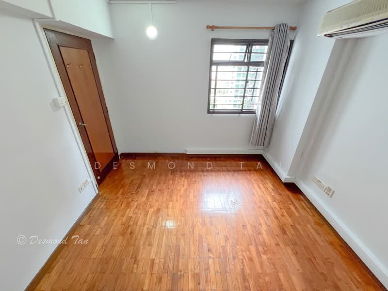 403B Fernvale Lane HDB Flat For Sale at S$ 688,000 | PropertyGuru Singapore - Interior