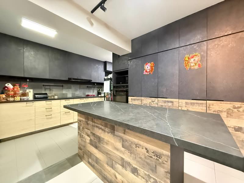816B Keat Hong Link HDB Flat For Sale at S$ 768,000 | PropertyGuru Singapore - Kitchen