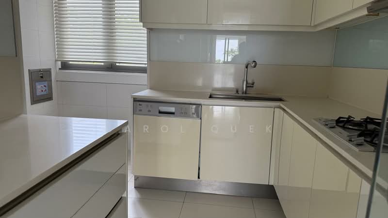 Marina Collection Condominium For Sale at S$ 3,452,800 | PropertyGuru Singapore - Kitchen