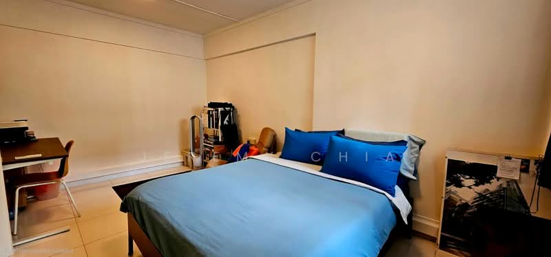 46 Lengkok Bahru HDB Flat For Sale at S$ 665,000 | PropertyGuru Singapore - Bedroom