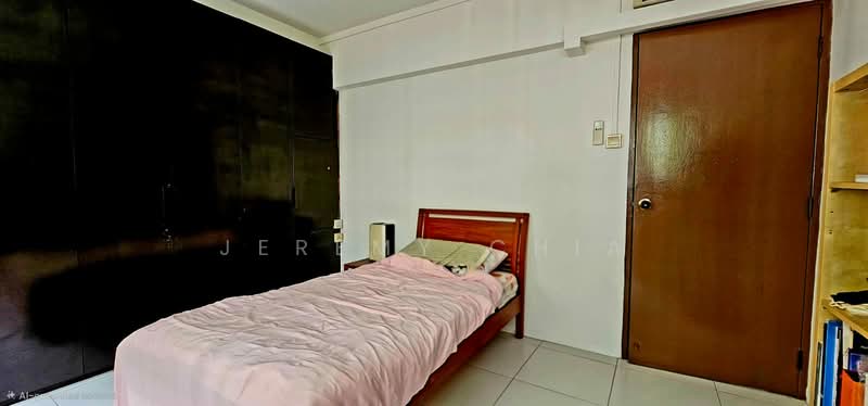 46 Lengkok Bahru HDB Flat For Sale at S$ 665,000 | PropertyGuru Singapore - Bedroom