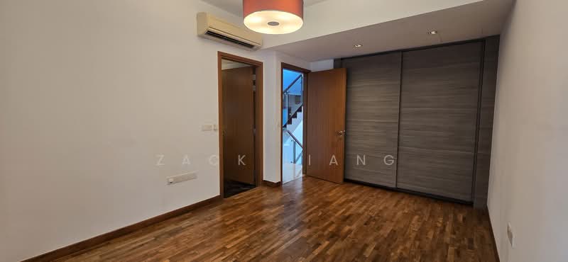 Landed Living Within Reach – Private Cluster Home in D28 Cluster House For Sale at S$ 3,000,000 | PropertyGuru Singapore - Interior