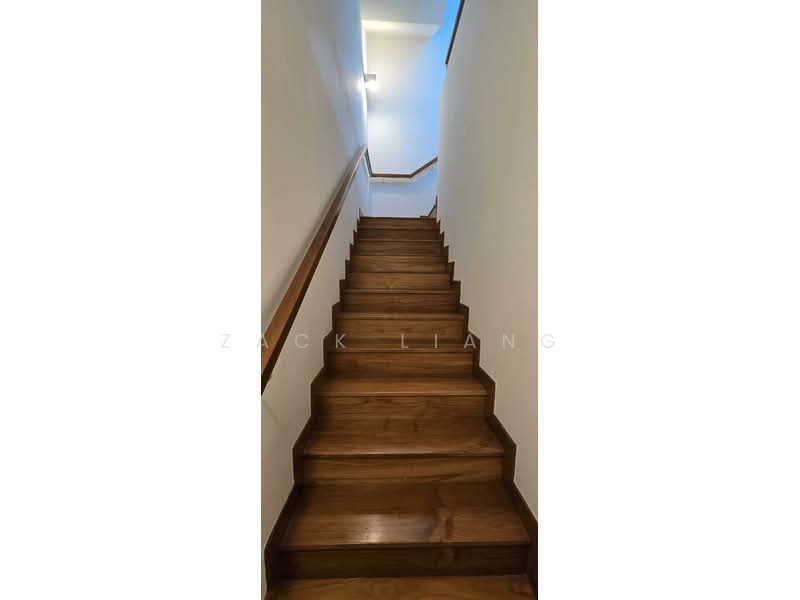 Landed Living Within Reach – Private Cluster Home in D28 Cluster House For Sale at S$ 3,000,000 | PropertyGuru Singapore - Interior