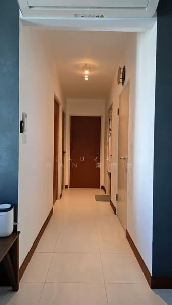 335B Yishun Street 31 HDB Flat For Sale at S$ 628,000 | PropertyGuru Singapore - Corridor