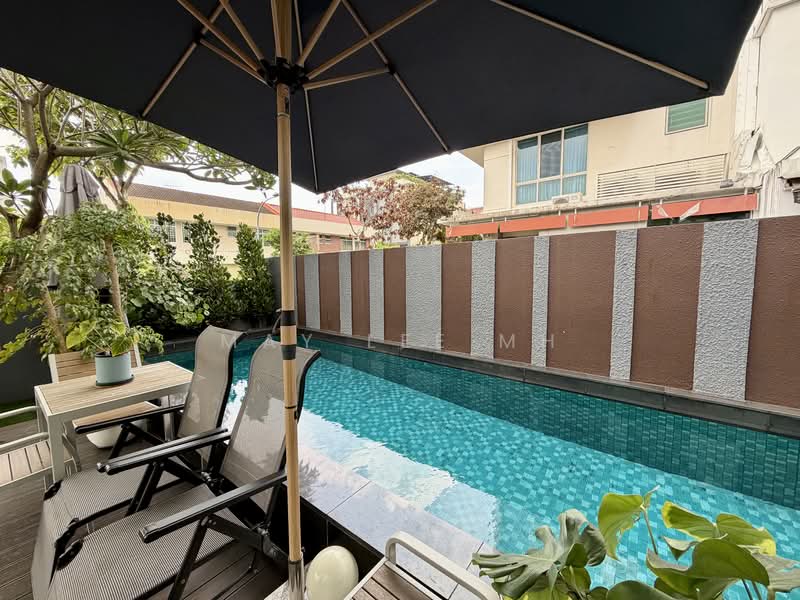 Feeehold Joo Chiat Corner Terrace, , 6 Bedrooms, 4,050 sqft, Corner Terrace For Sale, by May Lee MH, 500069095 - Pool - PropertyGuru.com.sg