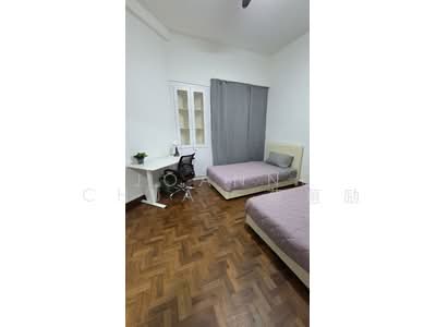 For Rent - Maple Woods