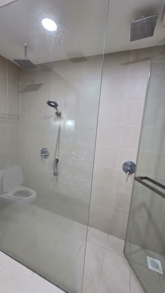 Maple Woods, 991 Bukit Timah Road, Room Rental, 400 sqft, Condominium For Rent, by Joanne Chua 蔡蕙励, 500069100 - Bathroom - PropertyGuru.com.sg