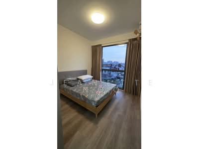 For Rent - The Watergardens at Canberra