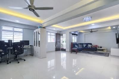 For Sale - 304 Shunfu Road