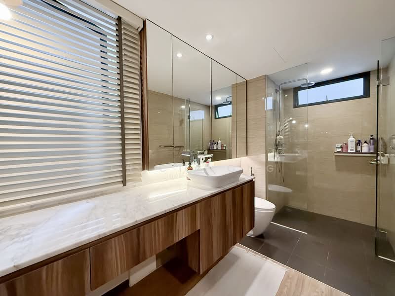 Waterbay Executive Condominium For Sale at S$ 1,650,000 | PropertyGuru Singapore - Bathroom