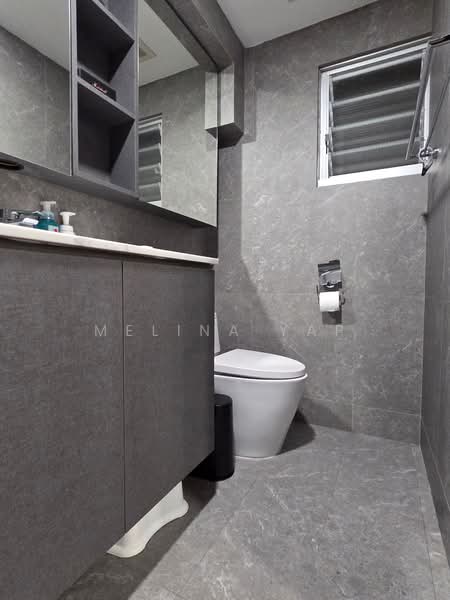 615 Elias Road HDB Flat For Sale at S$ 880,000 | PropertyGuru Singapore - Bathroom