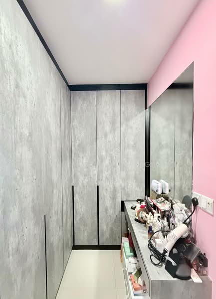 70C Telok Blangah Heights HDB Flat For Sale at S$ 920,000 | PropertyGuru Singapore - Interior