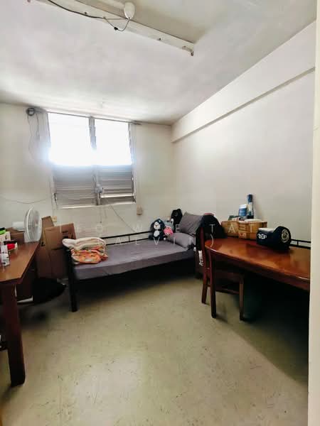 33 Jalan Bahagia HDB Flat For Sale at S$ 340,000 | PropertyGuru Singapore - Bedroom