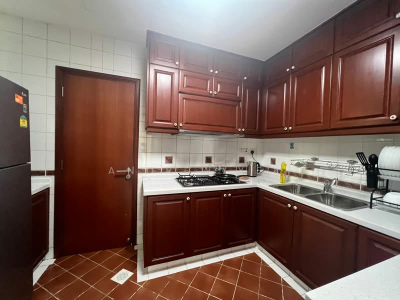 Cavendish Park, 16 Pine Grove, Room Rental, 100 sqft, Condominium For Rent, by Andrew Yek, 500069216 - Kitchen - PropertyGuru.com.sg