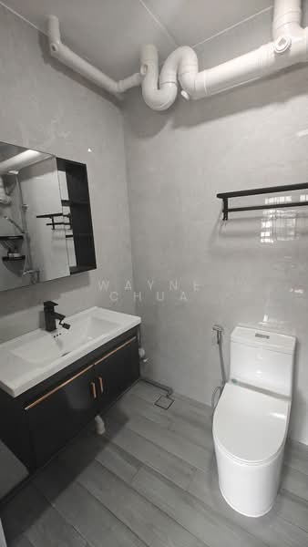 749 Woodlands Circle, 749 Woodlands Circle, 3 Bedrooms, 1,313 sqft, HDB Flat For Rent, by Wayne Chua, 500069224 - Bathroom - PropertyGuru.com.sg