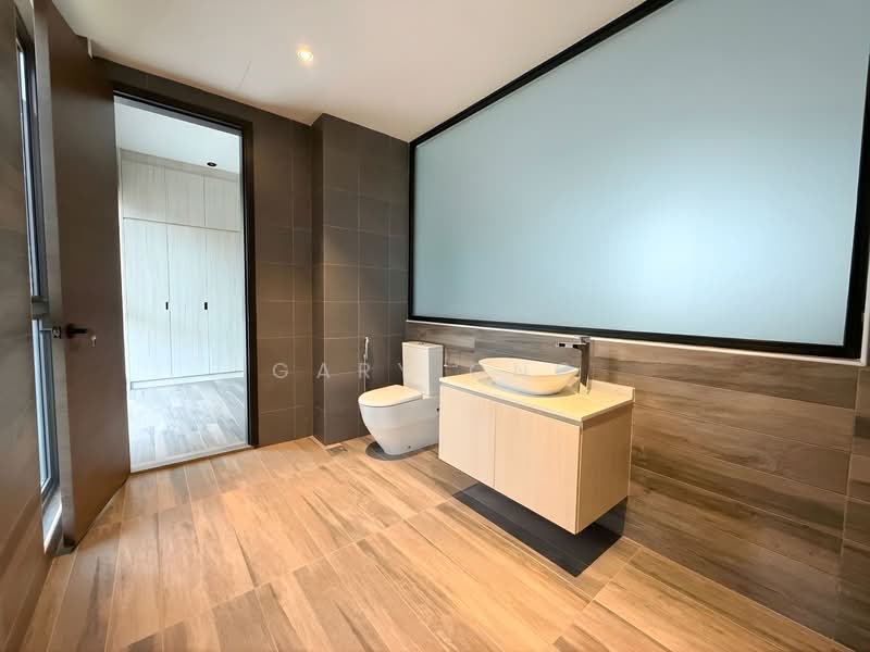 For Sale - Hua Guan Gardens