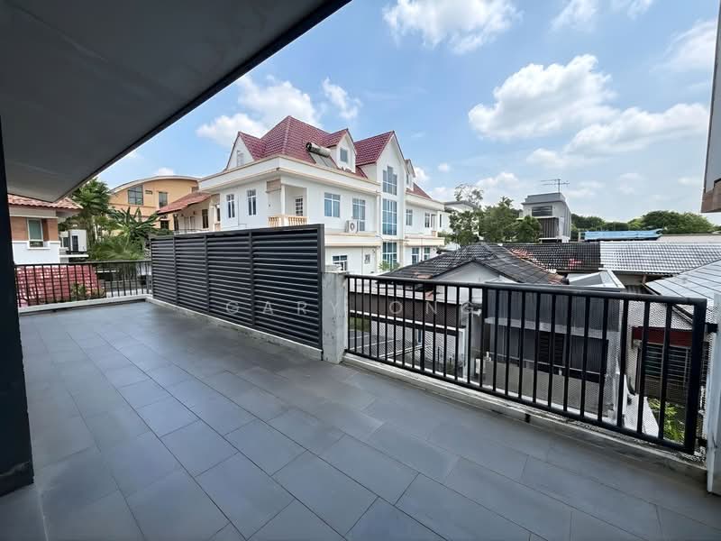 For Sale - Hua Guan Gardens