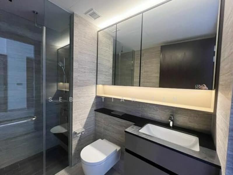 The Commodore, 59 Canberra Drive, 2 Bedrooms, 624 sqft, Condominium For Rent, by Sebastian Tan, 500069231 - Bathroom - PropertyGuru.com.sg