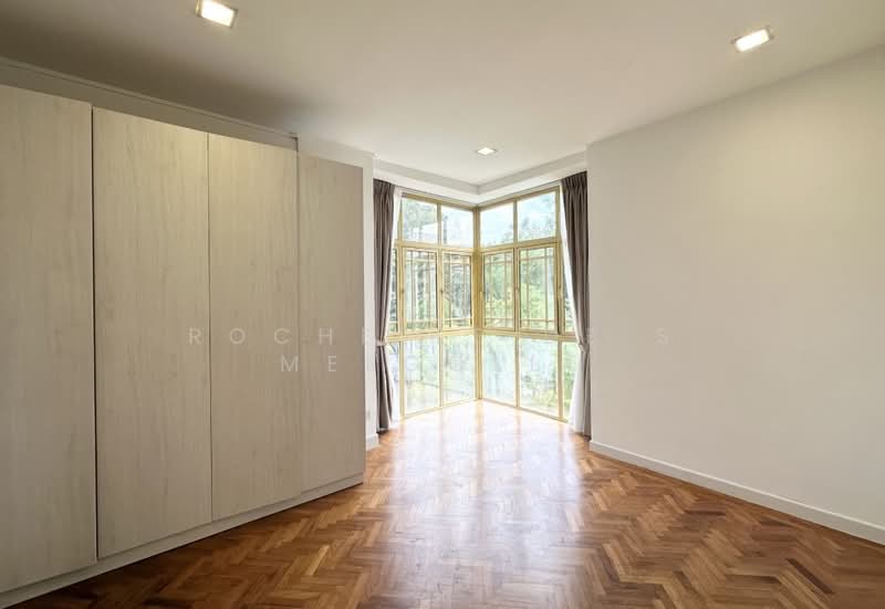 Orange Regency, 101 Fernhill Road, 4 Bedrooms, 2,433 sqft, Apartment For Rent, by Rochelle De S Meegolle, 500069235 - PropertyGuru.com.sg