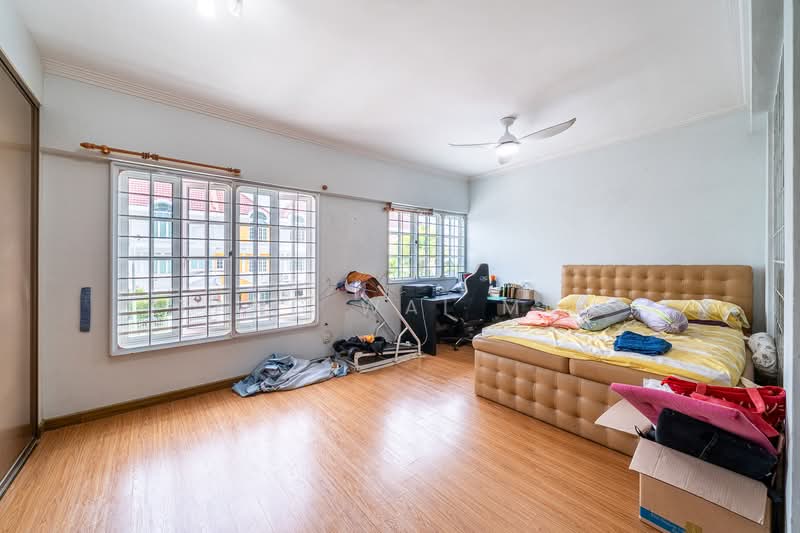 40A Jalan Angin Laut, Jalan Angin Laut, 5 Bedrooms, 3,200 sqft, Terraced House For Rent, by Tang Wai Mun, 500069238 - Bedroom - PropertyGuru.com.sg