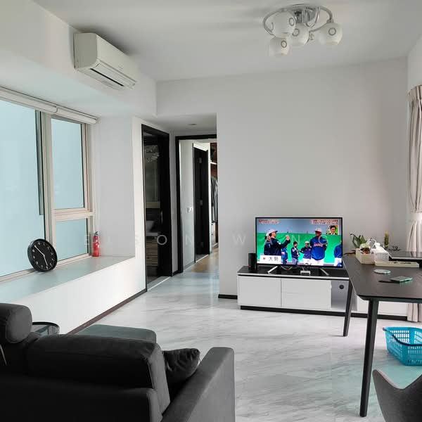 The Vision, 79 West Coast Crescent, 2 Bedrooms, 904 sqft, Condominium For Rent, by Elson Wang, 500069239 - Living Room - PropertyGuru.com.sg