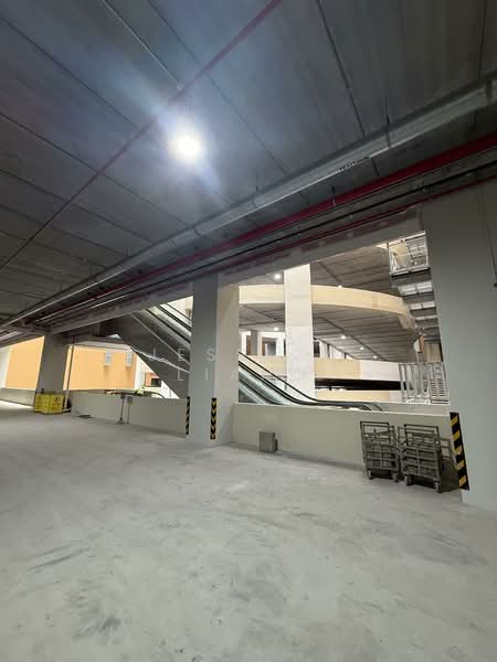 Ramp up / 20 foot container accessible / Tampines, , 834 sqft, Factory / Workshop (B2) For Rent, by Jessica Liang, 500069247 - Car Park - CommercialGuru.com.sg