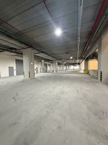 Ramp up / 20 foot container accessible / Tampines, , 834 sqft, Factory / Workshop (B2) For Rent, by Jessica Liang, 500069247 - Car Park - CommercialGuru.com.sg