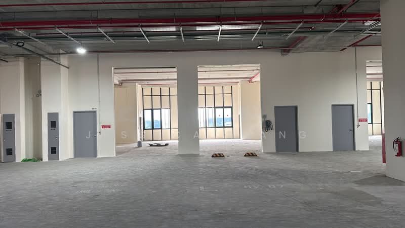 Ramp up / 20 foot container accessible / Tampines, , 834 sqft, Factory / Workshop (B2) For Rent, by Jessica Liang, 500069247 - Interior - CommercialGuru.com.sg