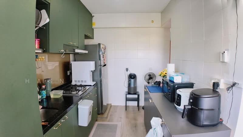 259B Punggol Field HDB Flat For Sale at S$ 550,000 | PropertyGuru Singapore - Kitchen