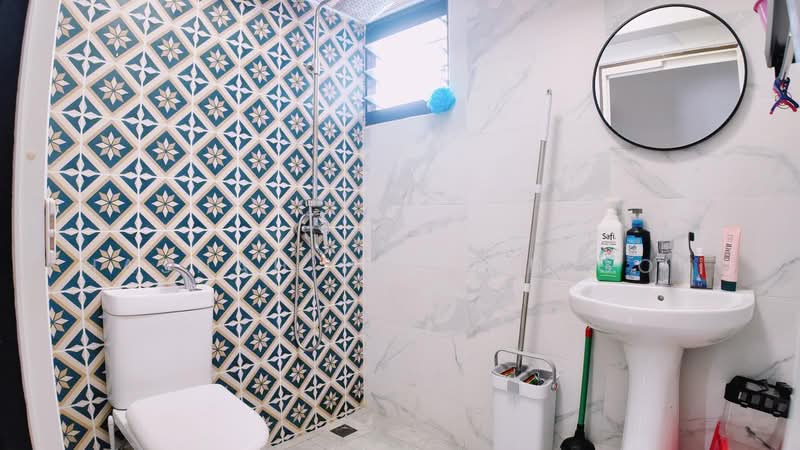 259B Punggol Field HDB Flat For Sale at S$ 550,000 | PropertyGuru Singapore - Bathroom