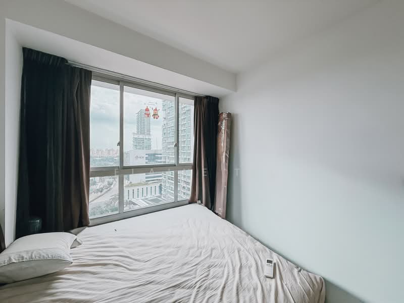 Citylights Condominium For Sale at S$ 1,100,000 | PropertyGuru Singapore - Bedroom