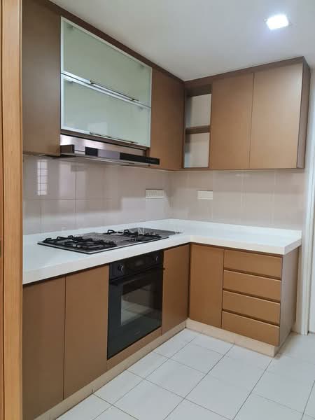 Savannah Condopark, 33 Simei Rise, 3 Bedrooms, 1,238 sqft, Condominium For Rent, by Elson Wang, 500069290 - Kitchen - PropertyGuru.com.sg