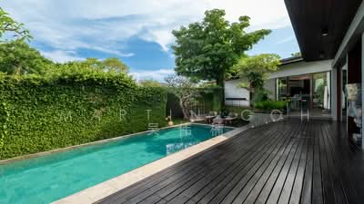 For Sale - HIGH- VALUE PLOT!! Rebuild Potential ✧ Wide Frontage ☎️MARTIN 9320.20.20